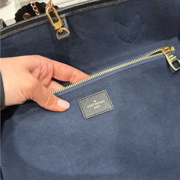 Louis Vuitton Neverfull MM Black - Picture 3 of 4